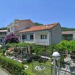 Apartments Elena