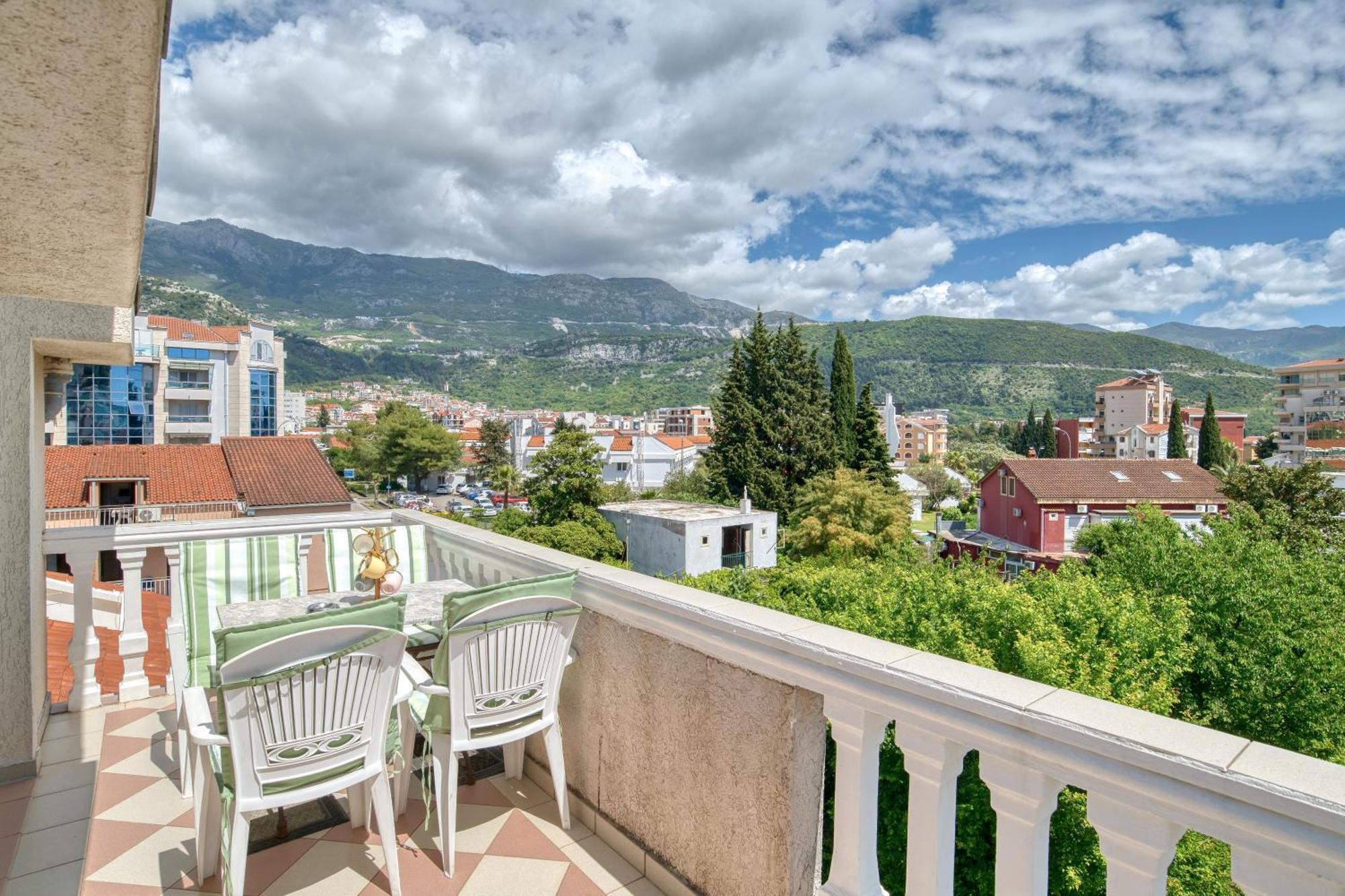Elena Apartment Budva