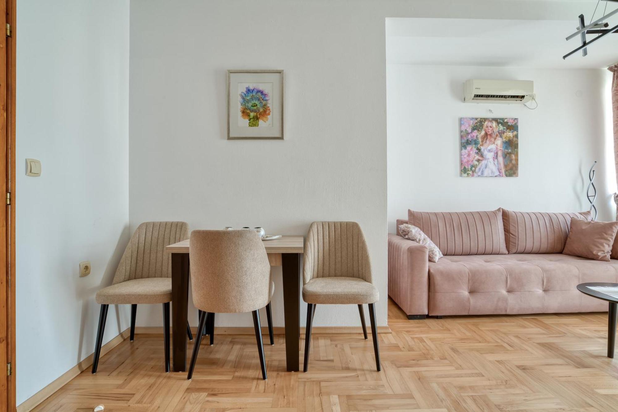Elena Apartment