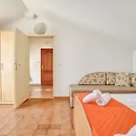 Apartments Elena
