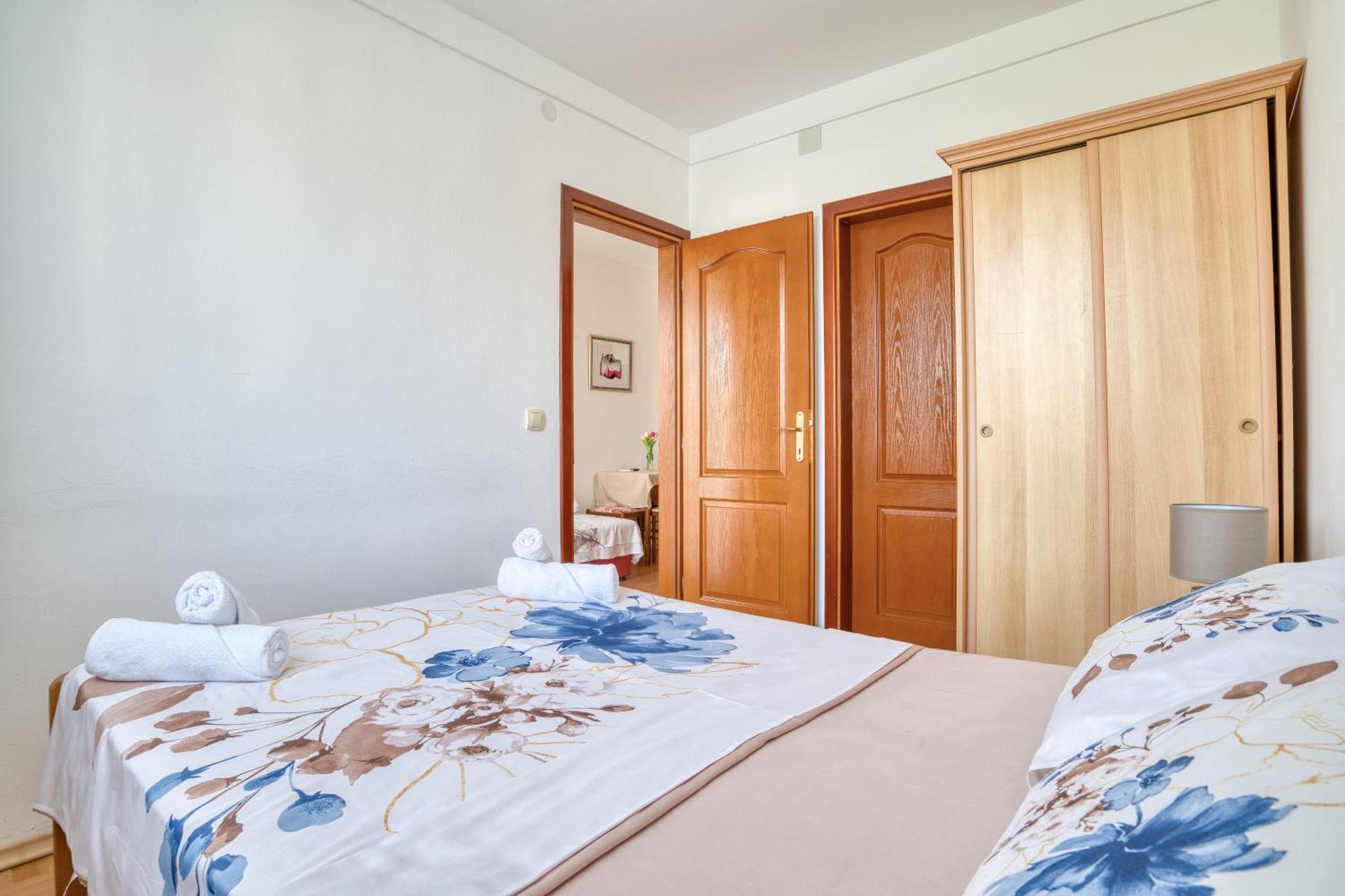 Apartment Elena