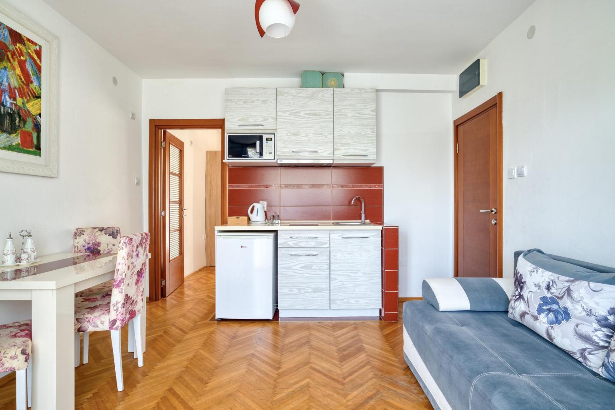 Apartment Elena
