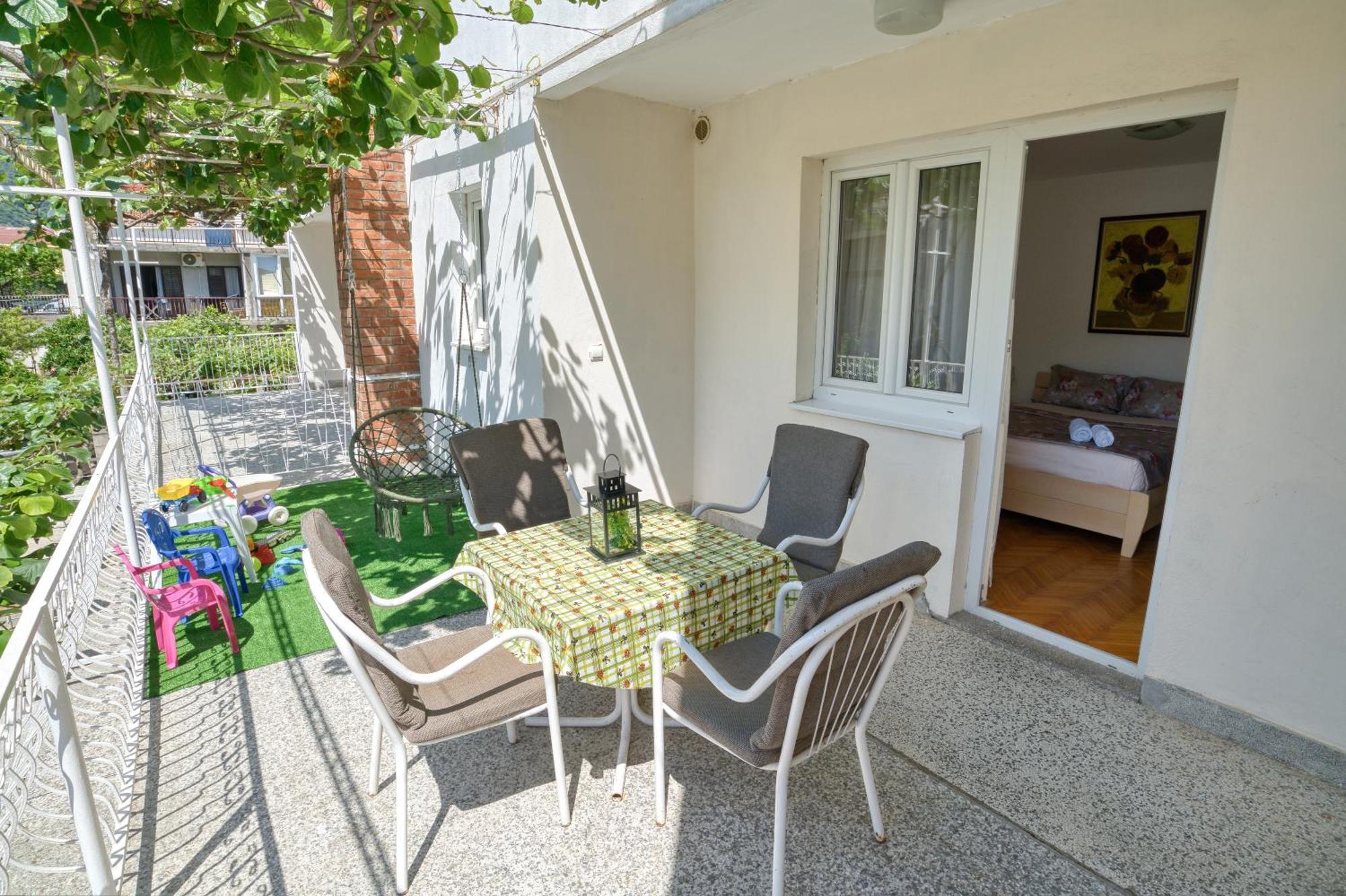 Elena Apartment Budva