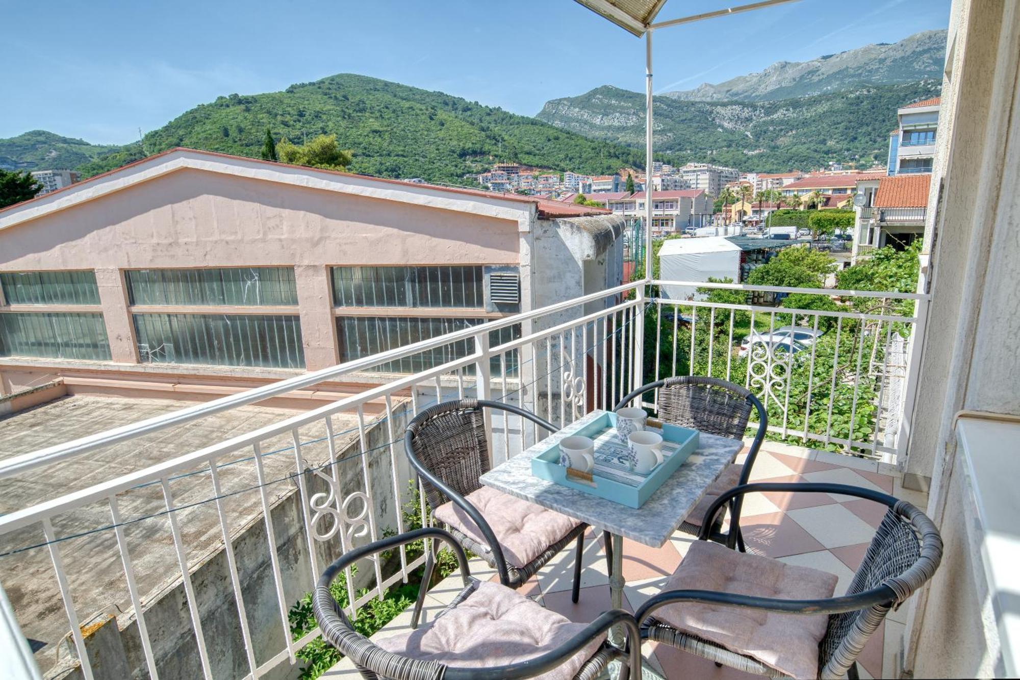 Apartment Elena